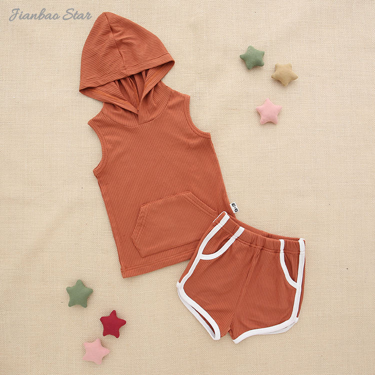 Novo design roupas cores sólidas de alta qualidade conjunto roupas bebê com nervuras bambu sem mangas unisex hoodies e calças curtas