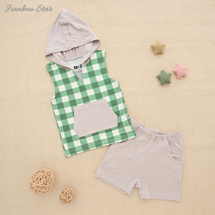 Novo design para roupas de bebê, meninos e meninas, sem mangas, regata com capuz, tops e shorts, conjuntos de roupas para bebês e crianças