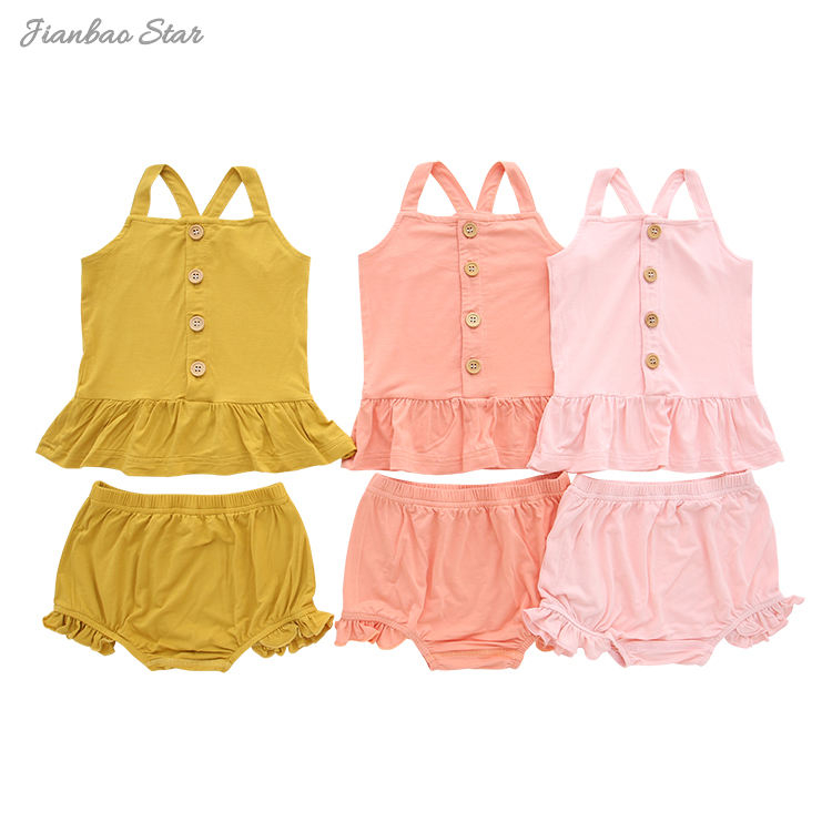 Conjunto de roupas de verão para meninas, novo e quente, com alça de ombro, tops e lindos shorts com babados, roupas de bebê de malha de bambu
