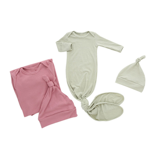 Novidades de alta qualidade personalizado cor sólida listras verticais atacado 100% algodão bebê recém-nascido unissex conjunto de presente saco de dormir