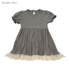 Novo design de manga curta roupas de bebê macio personalizado alta curiosa borda de renda de bambu roupa infantil cor sólida vestido de bebê