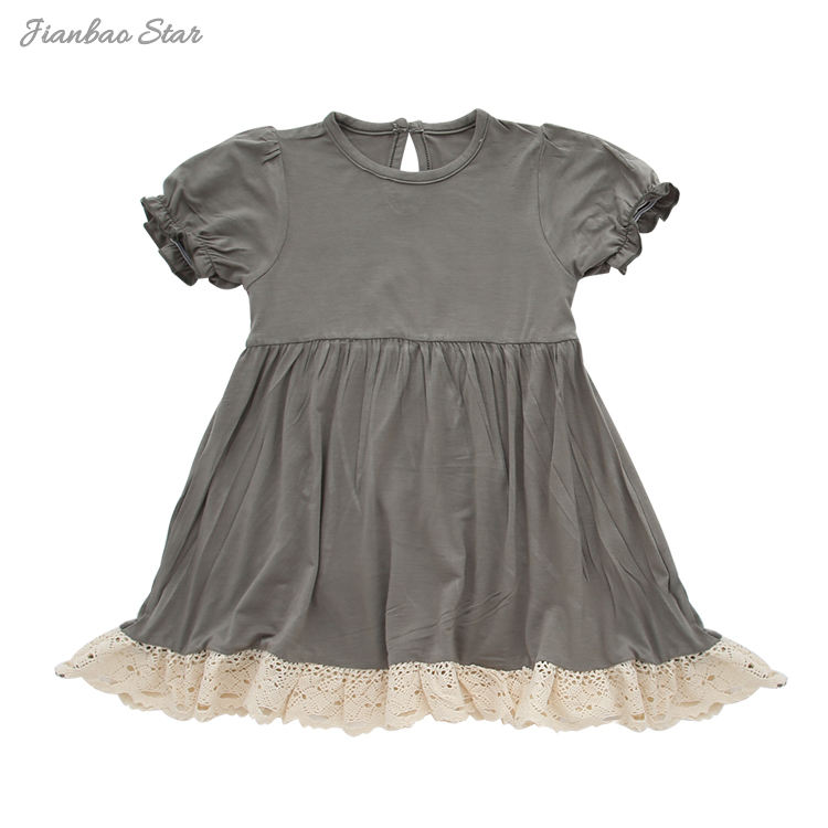 Novo design de manga curta roupas de bebê macio personalizado alta curiosa borda de renda de bambu roupa infantil cor sólida vestido de bebê